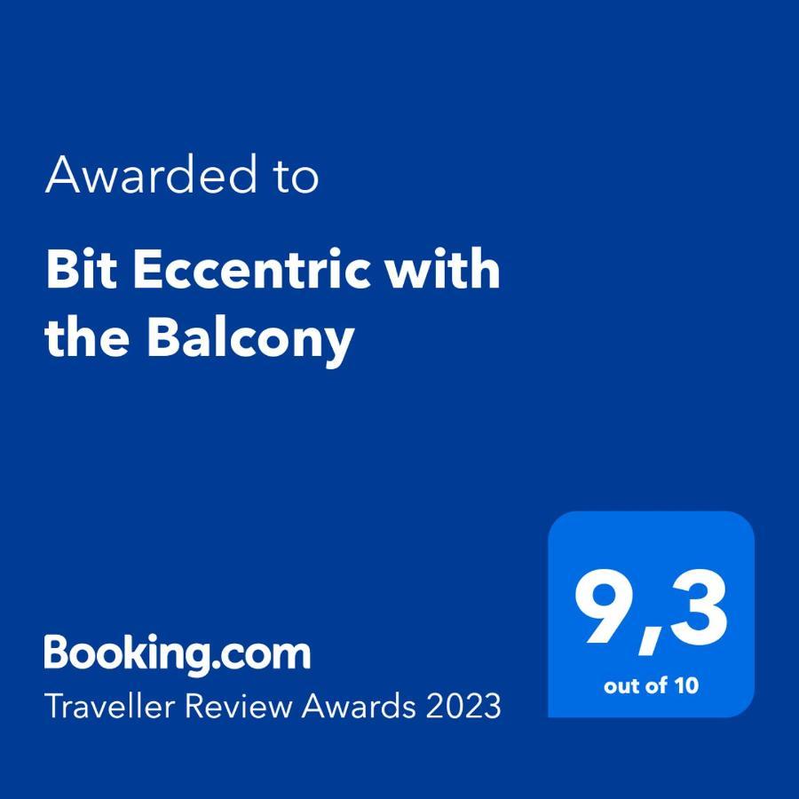 Bit Eccentric With The Balcony Apartment Варшава Екстериор снимка